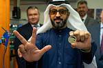 Česká mincovna v Jablonci nad Nisou razí mince pro Dubaj