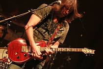 Pat Travers