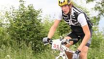 Mistrovství ČR v extrémním závodě štafet I. kategorie EXTREM CUP 2009 se čtyřmi disciplínami běh, mtb, paragliding a kajak odstartoval na Žluté plovárně v Malé Skále. Běžci předali štafetu bikerovi. Ten na Kozákově předal paraglidistovi. 