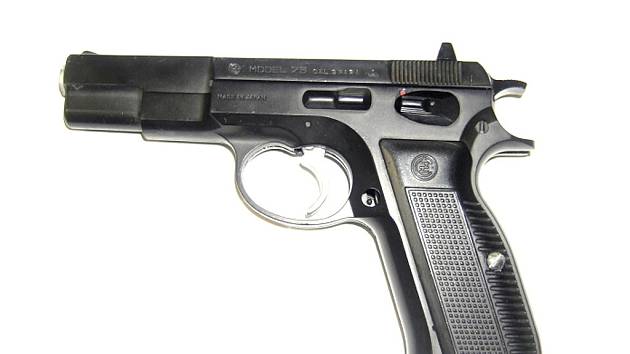 ČZ 75 vyrábí Česká zbrojovka Uherský Brod, Nejpoužívanější zbraň na světě je po Coltu 1911 druhá nejvíce kopírovaná pistole, díky nedostatečné patentové ochraně.