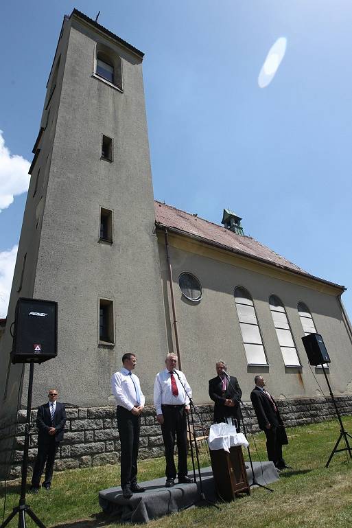 Prezident Miloš Zeman při oficiálně cestě do Libereckého kraje na návštěvě v Nové Vsi.