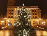 Vánoční strom v Jablonci nad Nisou v roce 2021.
