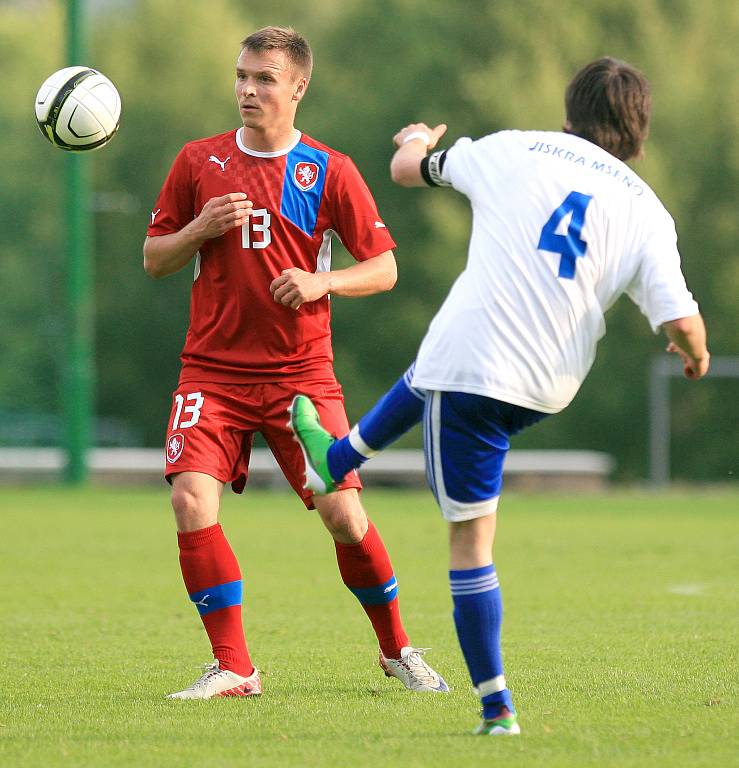 Česká reprezentace do 21 let porazila Mšeno 5:1. Stanislav Tecl a Jiří Bém.