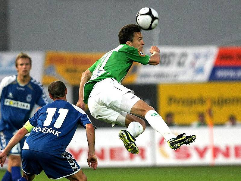 V severočeském derby zvítězil FK Baumit Jablonec na Slovanem Liberec 2:1.