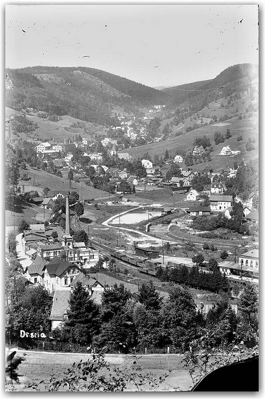 Obec Desná v Jizerských horách. Historické fotografie.