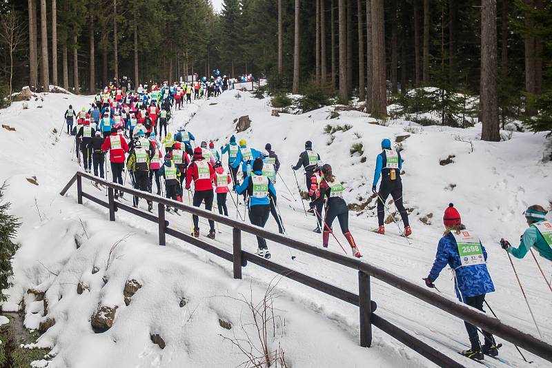 Závod v klasickém lyžování, Hervis Jizerská 25, proběhl 17. února v Bedřichově na Jablonecku v rámci série závodů Jizerské padesátky. Hlavní závod na 50 kilometrů zařazený do seriálu dálkových běhů Ski Classics se pojede 18. února 2018. Na snímku je dopro
