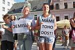 Demonstrace v Jablonci nad Nisou se zúčastnilo necelých šest set lidí.