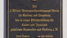 Slavnostní odhalení a požehnání pamětní desky padlým účastníkům bojů v roce 1849 a 1866 proběhlo 21. září u kostela sv. Anny v Jablonci nad Nisou.