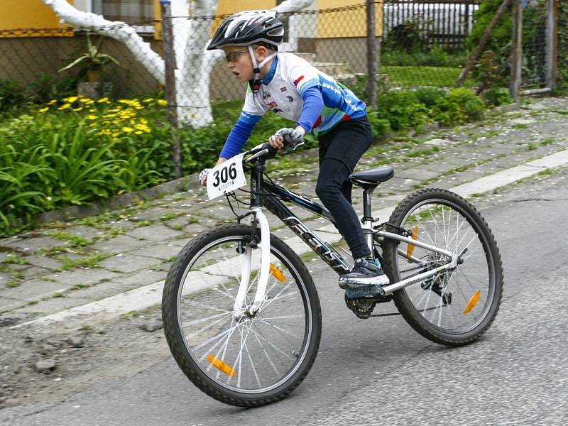 Desátý ročník závodu horských kol ABB MTB Cup 2017. Letošního ročníku se zúčastnilo 573 závodníků, kteří přijeli ze všech koutů České republiky. 