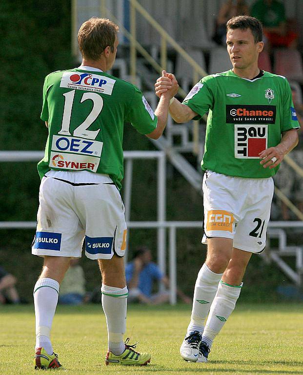 Jablonec si v generálce poradil a Varnsdorfem (v červeném) 5:0. Baumit čeká ve čtvrtek úvodní duel 2. předkola Evropské ligy.