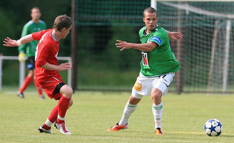 Jablonec si v generálce poradil a Varnsdorfem (v červeném) 5:0. Baumit čeká ve čtvrtek úvodní duel 2. předkola Evropské ligy.