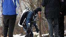 Policejní potapěči vytáhli z jablonecké přehrady nebezpečnou munici.