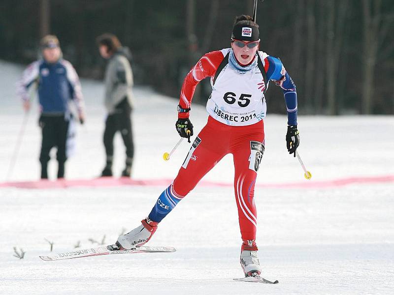 EYOWF 2011. Biatlon - dívky individuálně 10 kilometrů se jel v úterý v jabloneckých Břízkách. Veronika Havlová (65) doběhla na 29. místě. 