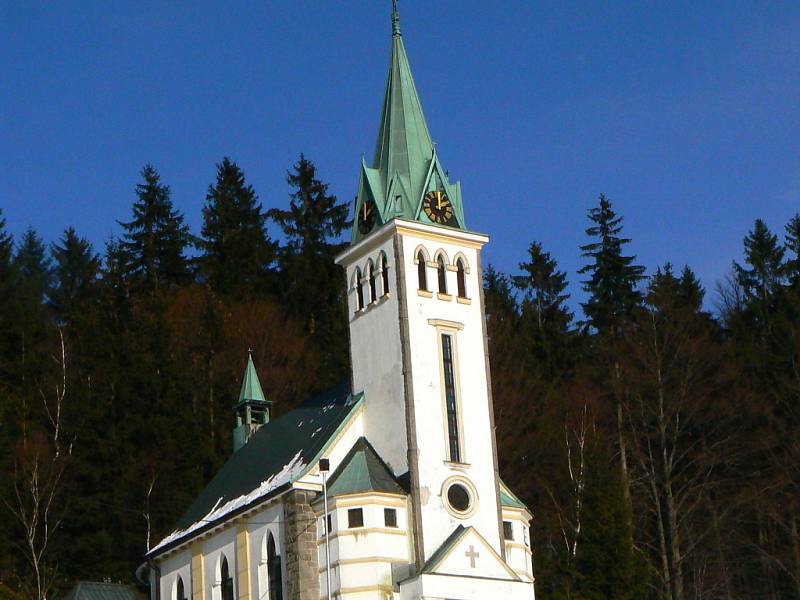 Kostel sv. Antonína Bedřichov