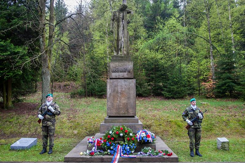 Město si připomnělo 72. výročí konce 2. světové války.