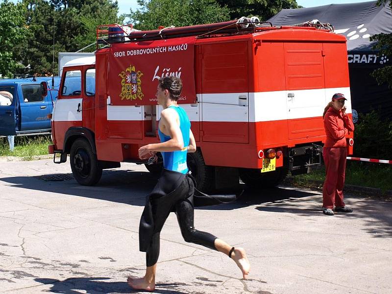 SDH Líšný se podílí na mnoha akcích konaných v obci i okolí. Na Českém poháru ve sprinttriatlonu zajišťovali hasiči občerstvení.