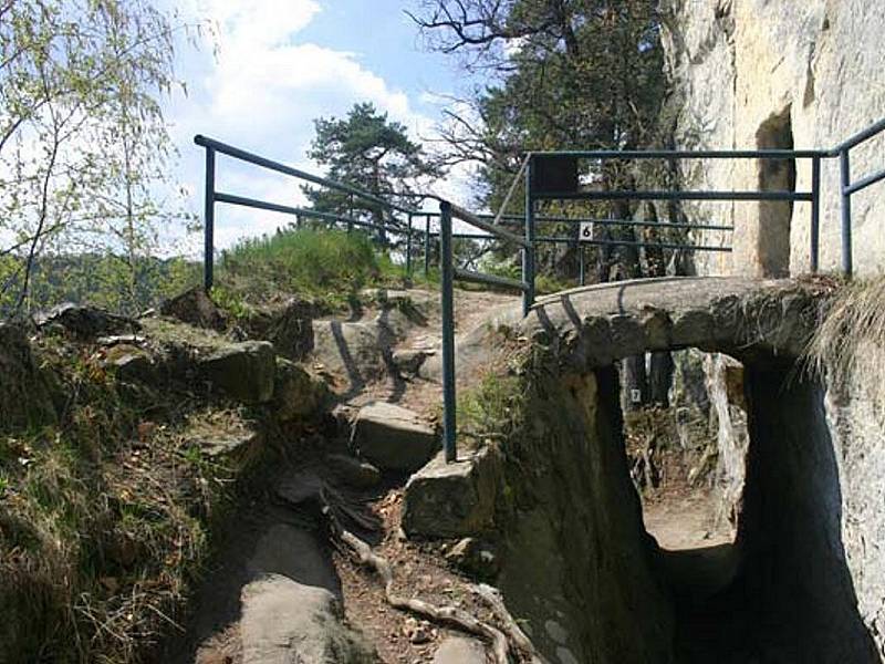 Pantheon Skalní hrad Vranov na Maloskalsku.