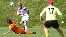 Pěnčín doma porazil Kořenov (v oranžovém) vysoko 5:2.