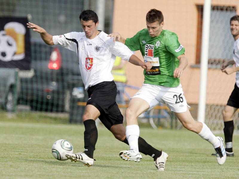 Baumit Jablonec ve středečním přípravném utkání remizoval s Hradcem Králové (v bílém) 1:1.