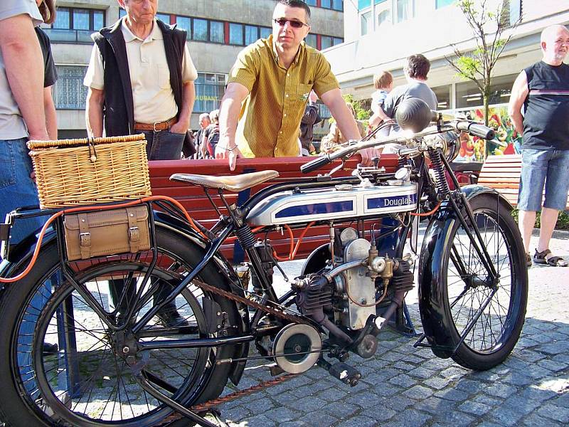 6. ročník závodu Pojizeřím a Železnobrodskem. Pořádal AMK Železný Brod ve spolupráci s ČZ Veterán Teamem.