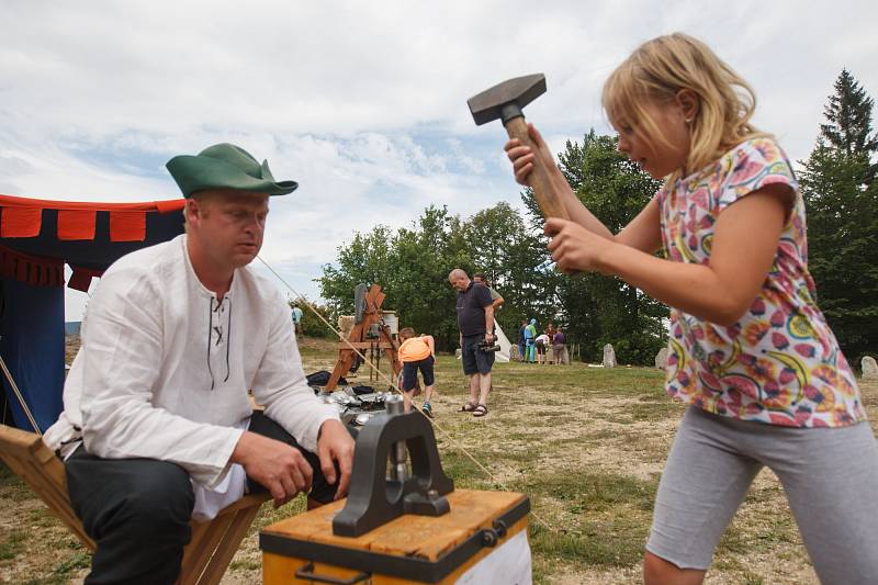 Historický víkend na rozhledně Štěpánka u Kořenova