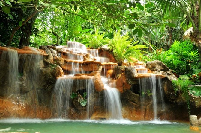 Zhruba čtvrtinu území Kostariky tvoří národní parky a jiná chráněná území.