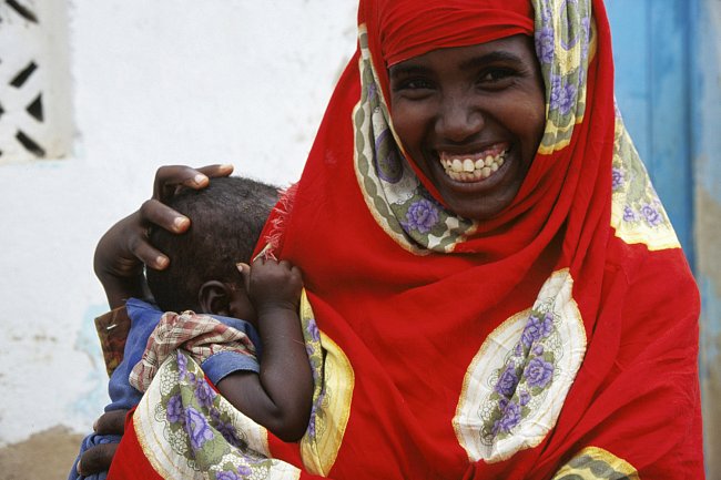 Obřízku podstoupí téměř každá Somálka a ty mladší se už nemohou dočkat, až na ně přijde řada. 