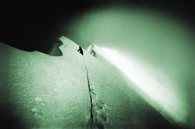 Kalanka 6 931 m, prvovýstup severní stěnou, září 1977