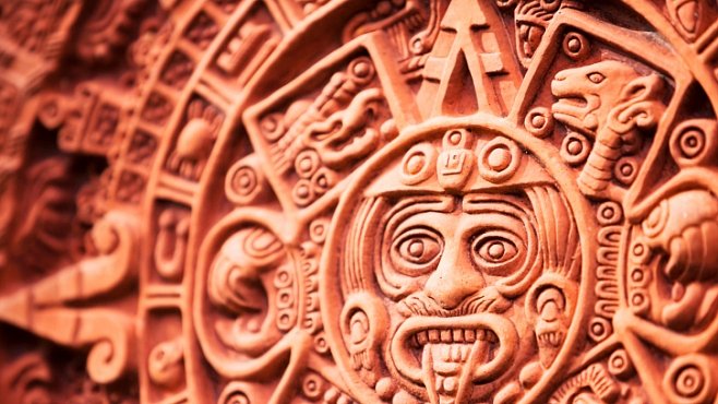 Aztécký versus mayský kalendář. Jak se liší a proč se pletou?