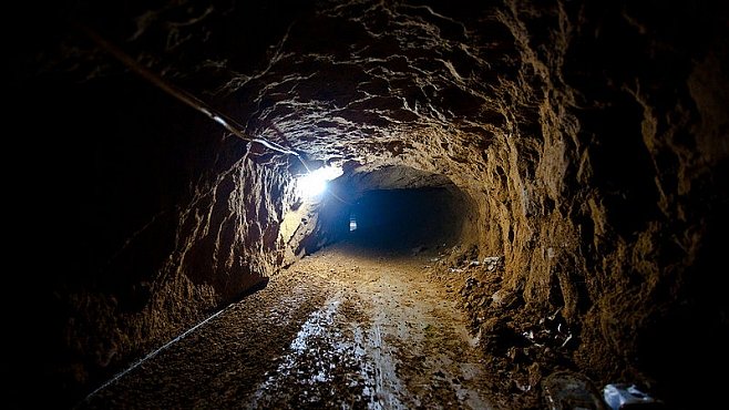VIDEO: Pašerácké tunely najdete po celém světě. Jaké jsou ty nejrafinovanější? 