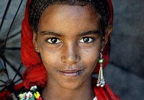 Argobbská dívka ( s ženou tohoto etnika, pověstného krásou a „evropskými rysy“, údajně žil i francouzský prokletý básník A.Rimbaud, který v Hararu strávil většinu dospělého života).