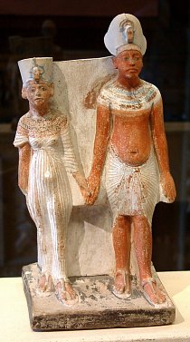 Malé sousoší Achnatona s Nefertiti