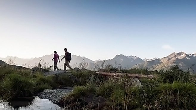 Graubünden: Krásné výhledy v alpské metropoli přírody