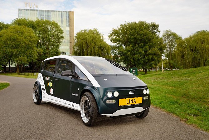 Lina je automobilem budoucnosti. Lehký a efektivní vůz vyrobený za použití rostlin.