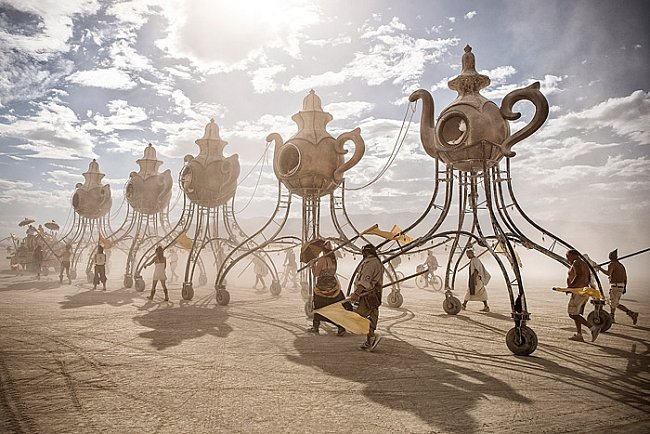 Pohled do zákulisí Burning Man festivalu očima Marka Musila.