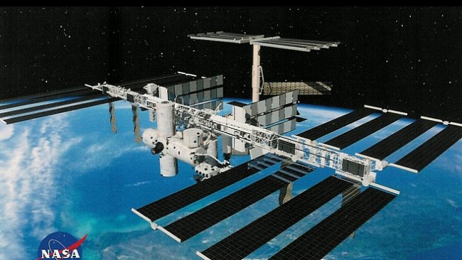 Dnes: Pozorujte na obloze mimořádně jasnou Mezinárodní vesmírnou stanici ISS