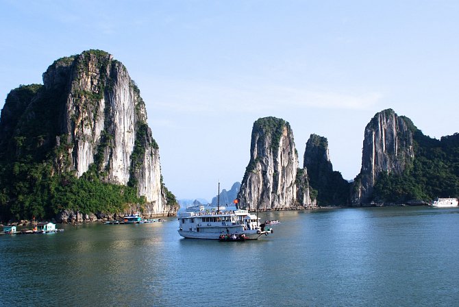 Vietnam nabízí mnoho krás, barev, chutí i vůní.