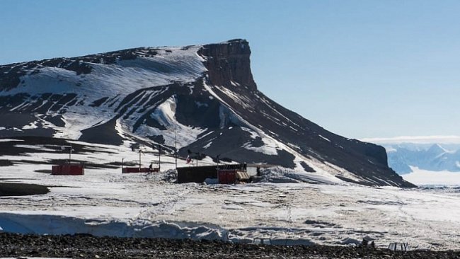 Češi na Antarktidě: Nečekaný návrat české expedice. Co se stalo?