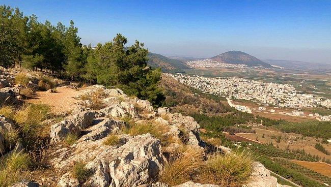 Výhled z hory nad Nazaretem
