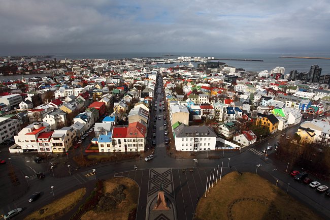 Reykjavik, pohled z Halgrimssonkirkja