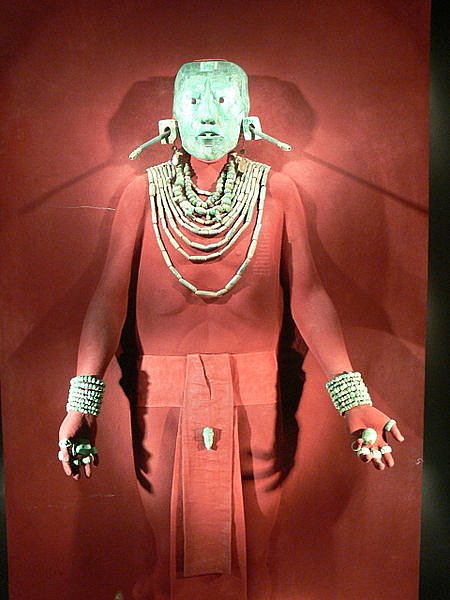 Nefritová maska Pakala (Národní antropologické a historické muzeum v hlavním městě Mexika).