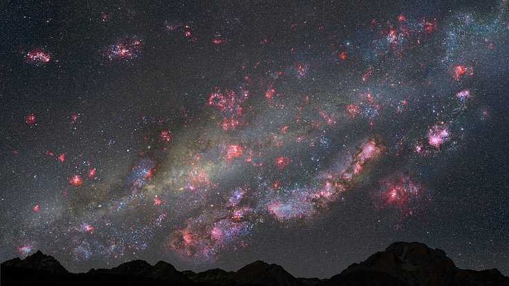 Před deseti miliardami let naše galaxie Mléčná dráha rodila třicetkrát více hvězd než je tomu dnes. Jak krásná tehdy byla noční obloha... 