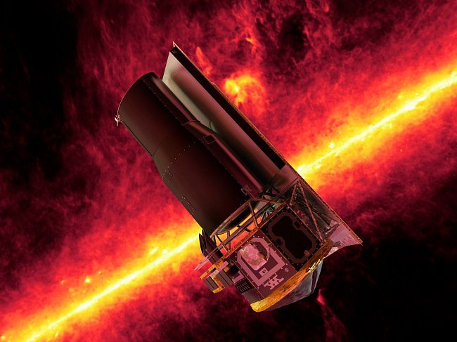 Dalekohled byl pojmenován dle Lymana Spitzera, amerického teoretického fyzika, který jako první prosazoval myšlenku umisťovat dalekohledy do vesmíru.