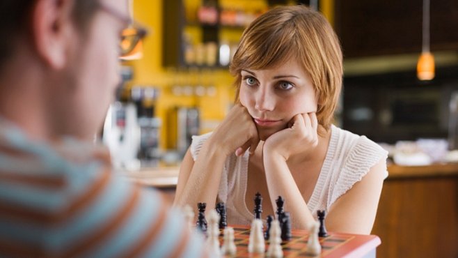 Ženy jsou inteligentnější než muži. Dokazuje to uznávaný odborník na inteligenci