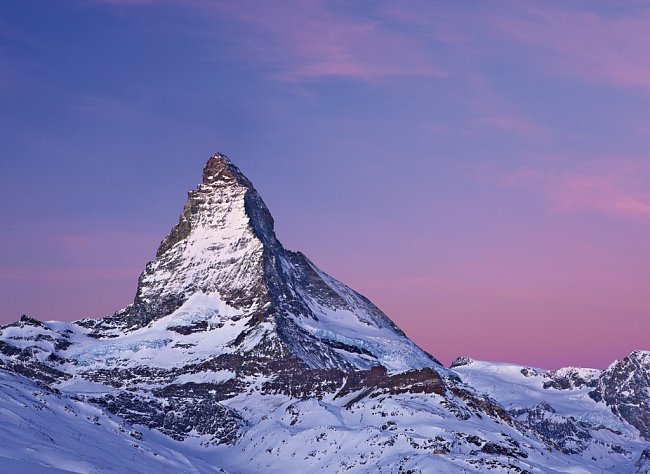 Pohled na ikonický Matterhorn