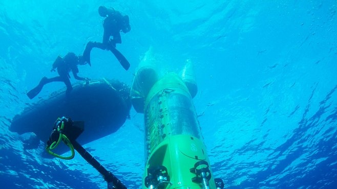 James Cameron a jeho ponor na nejhlubší místo naší planety