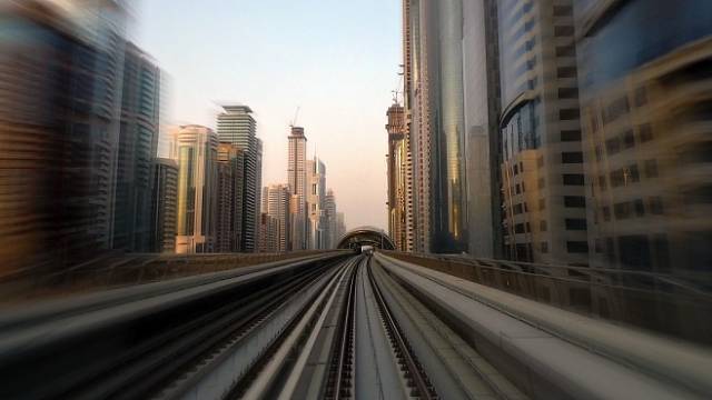 Dubajské metro nemá řidiče. Sedět v prvním voze je zážitek