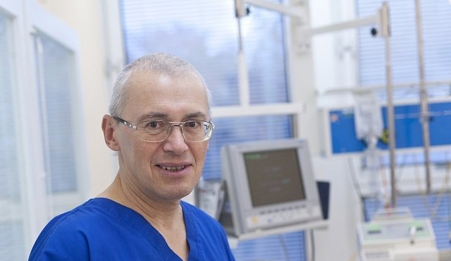 Česká hlava, která léčí srdce - to je prof. Petr Widimský