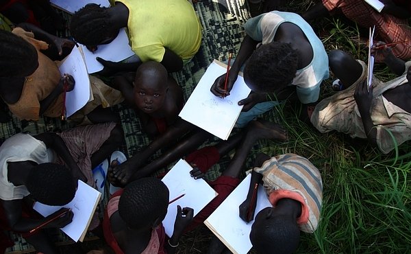 Příběh Lékařů bez hranic: Jak jsme vyléčili jednu nemocnou duši v Jižním Súdánu 