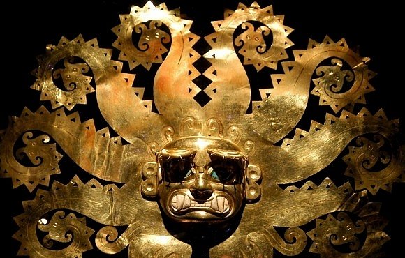 Obětní oltář patřil předchůdcům slavných Inků. Obětováni byli i lidé